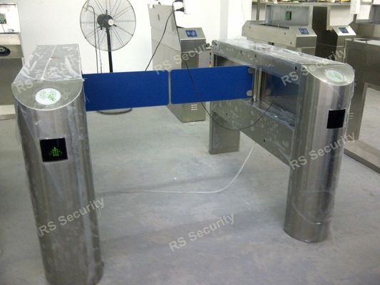 옥외 IP54 자동적인 상업용 그네 장벽 문 체계, RFID 십자형 회전식 문